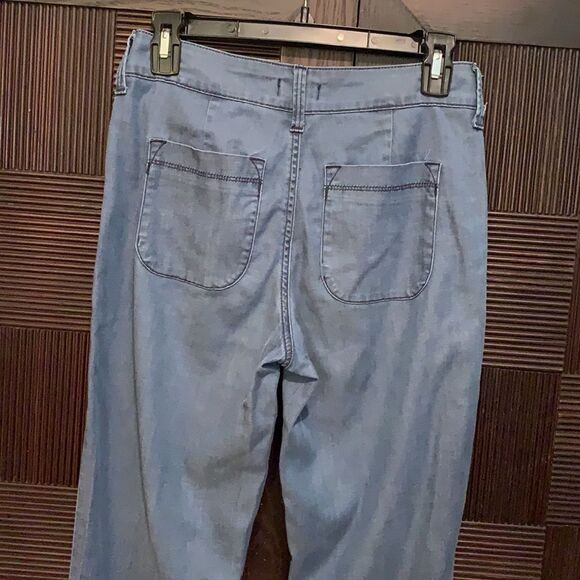 NYDJ lightweight medium wash  jeans - Picture 5 of 6